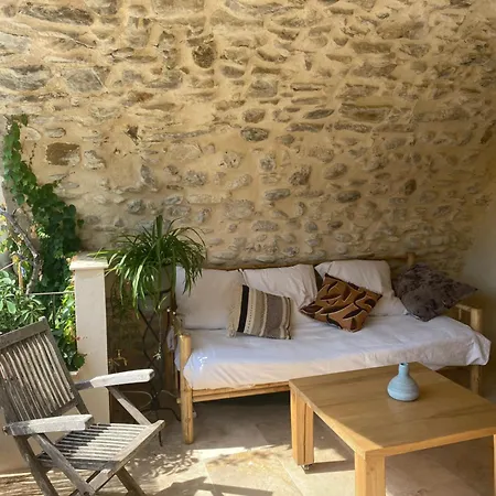 Dans Maison De Village Provencal Chateau-Arnoux-Saint-Auban